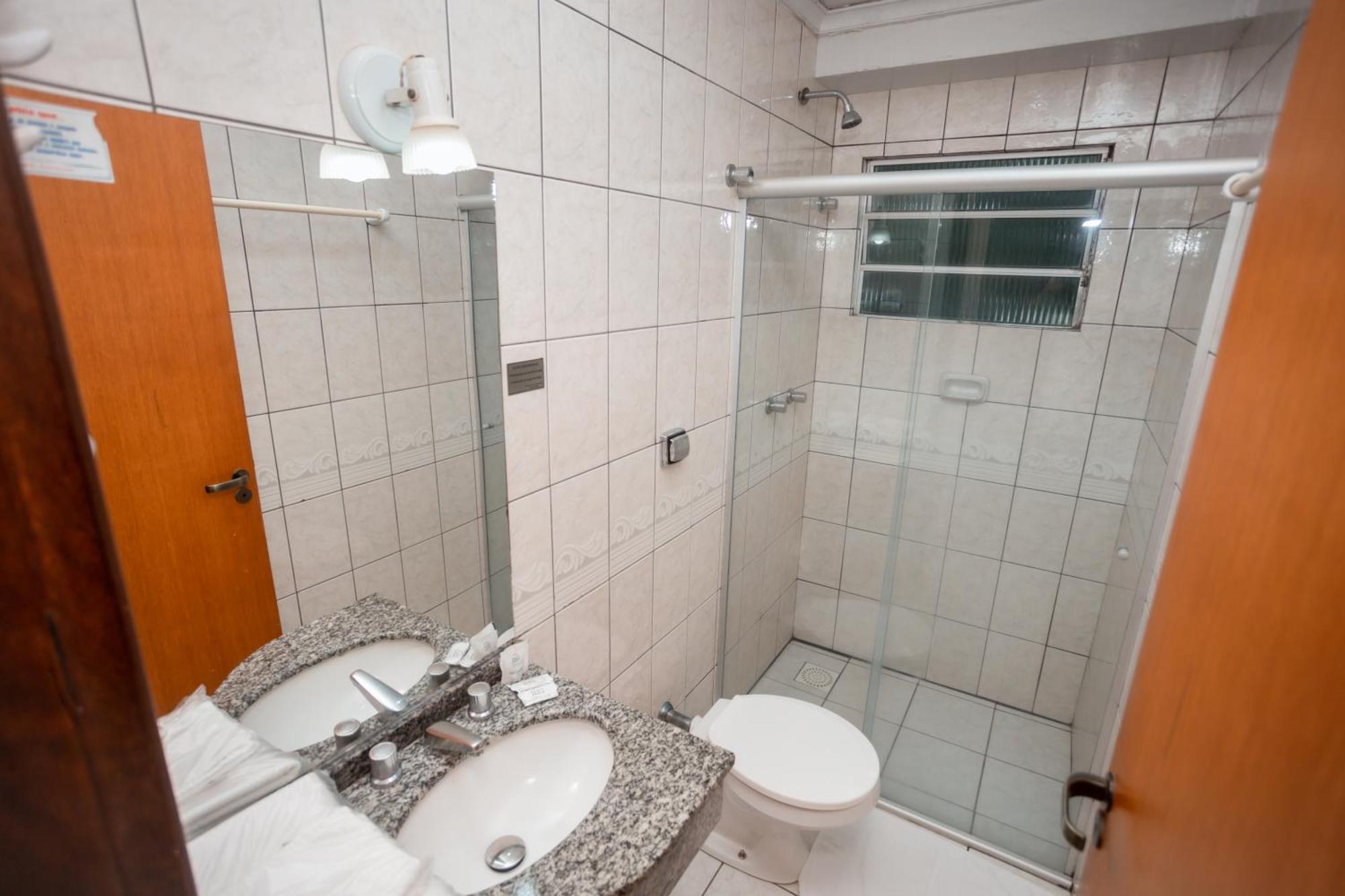 Nayru Hotel Toledo  Luaran gambar